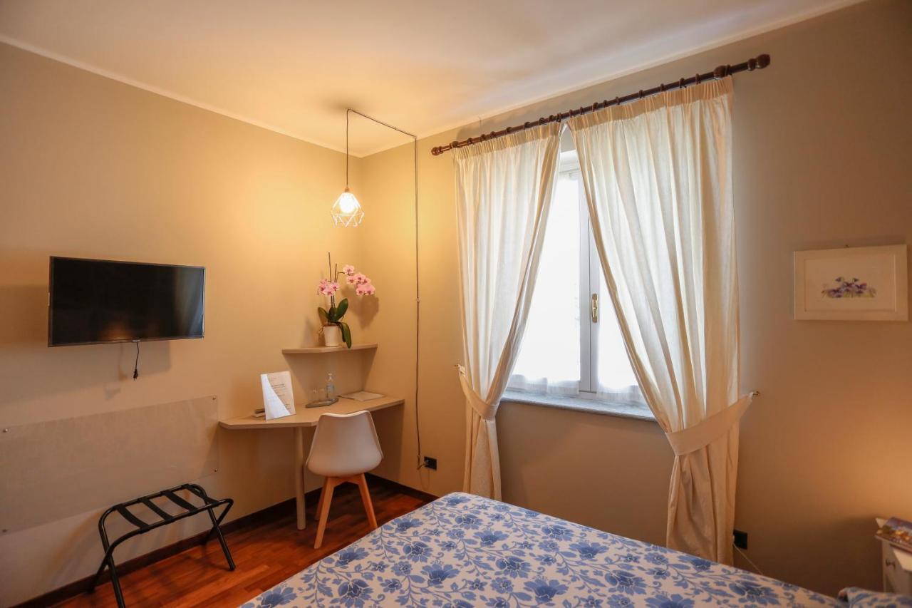 B&B Ai Tre Cavalli Cherasco Exterior photo