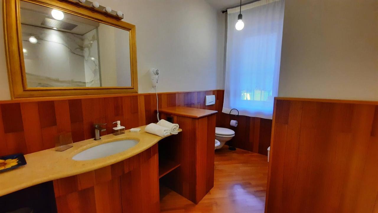 B&B Ai Tre Cavalli Cherasco Exterior photo