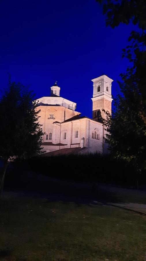 B&B Ai Tre Cavalli Cherasco Exterior photo